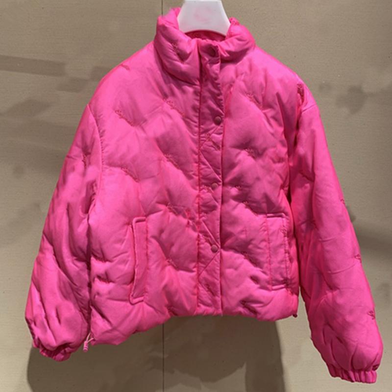 欧时力羽绒服男款短款为何受到时尚界追捧？冬季保暖新宠？