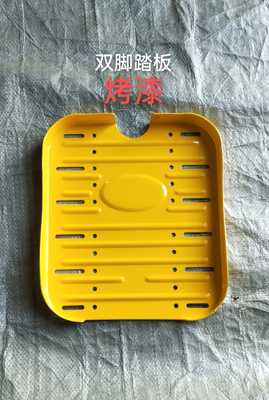 室外健身路径配件：漫步机脚踏板的维修与保养秘籍，让广场公园器材焕新重生！