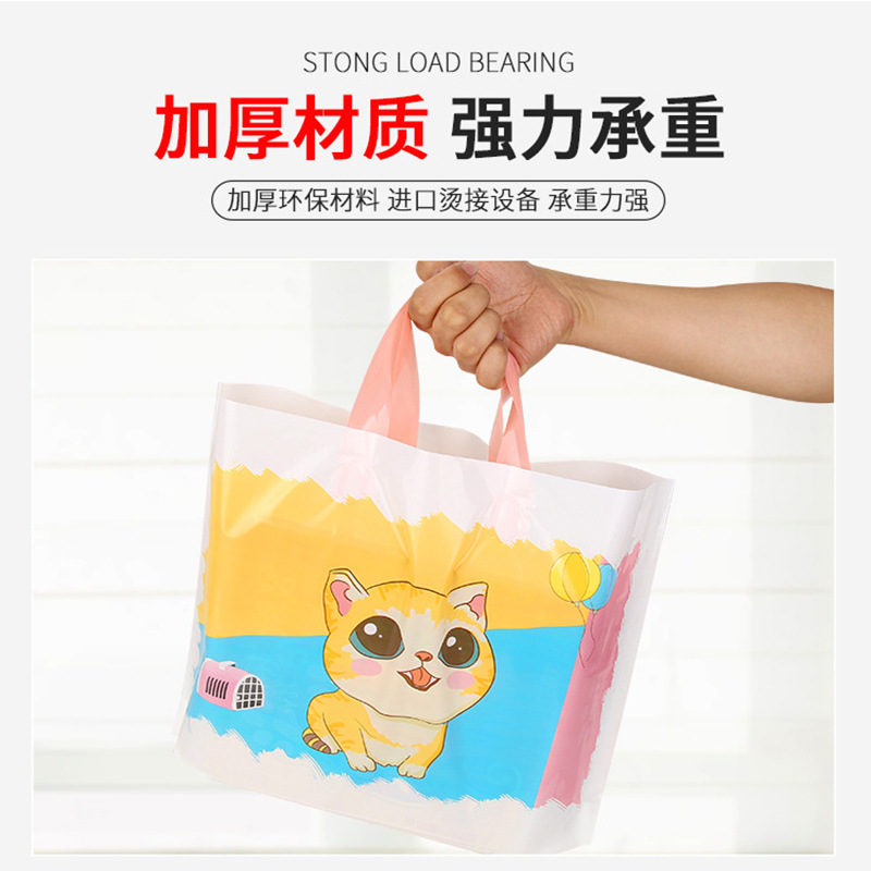 女式新款演出服装怎么选？2025年最火的舞台穿搭趋势来了！