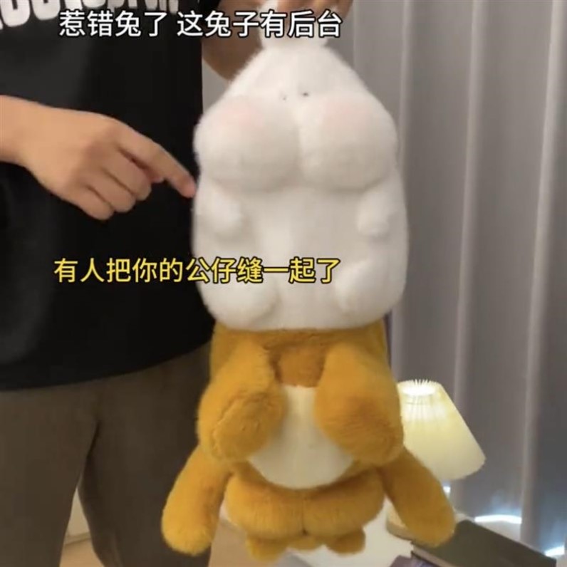 卡通猫和老鼠马桶贴画：给你的卫生间来点萌趣，变身童话乐园！