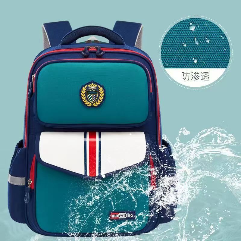小学生书包新款男女一二三四五六年级儿童减负轻便大容量双肩背包，开学必备神器！