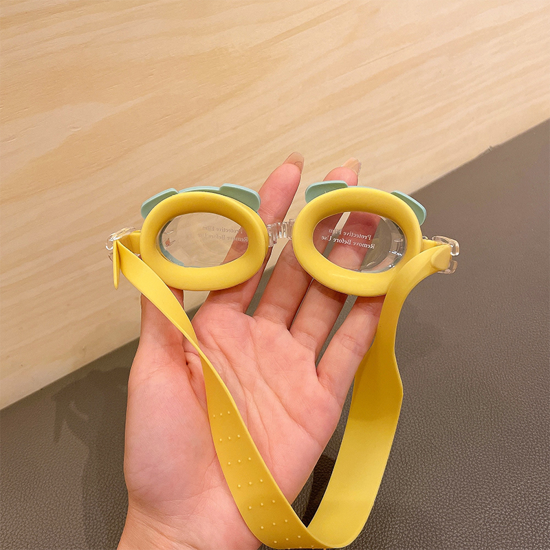 儿童泳镜高清防水螃蟹卡通游泳镜：让宝宝爱上水下探险的秘密武器！