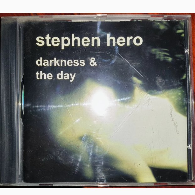 Kitchens Of Distinction的灵魂钉鞋尖海报Stephen Hero - Darkness：神秘与艺术的碰撞
