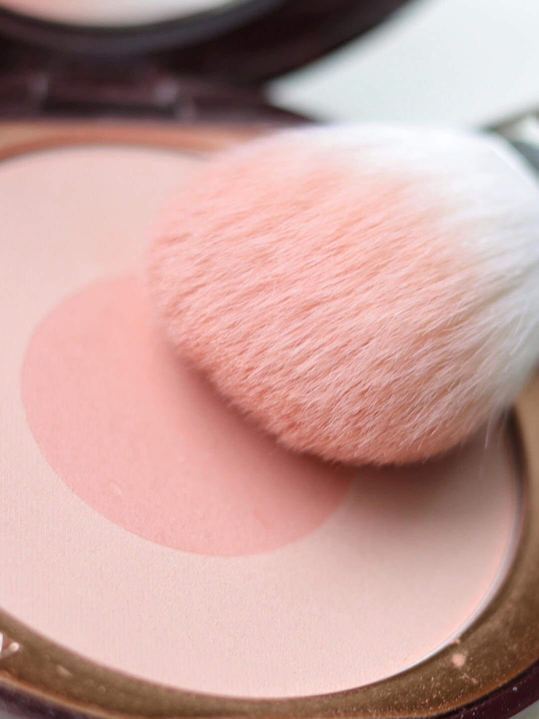 捡漏神器！Charlotte Tilbury Pillow Talk腮红，初恋般的温柔粉嫩！