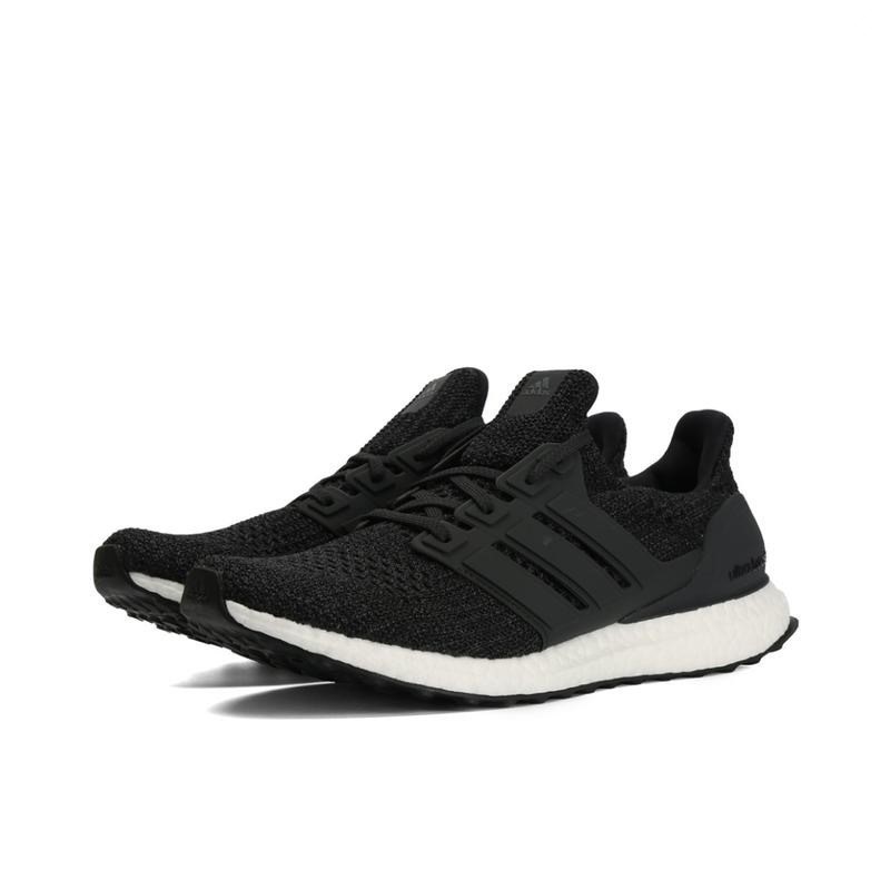 adidas跑鞋系列：爆火榜单！这双鞋你还没入手？