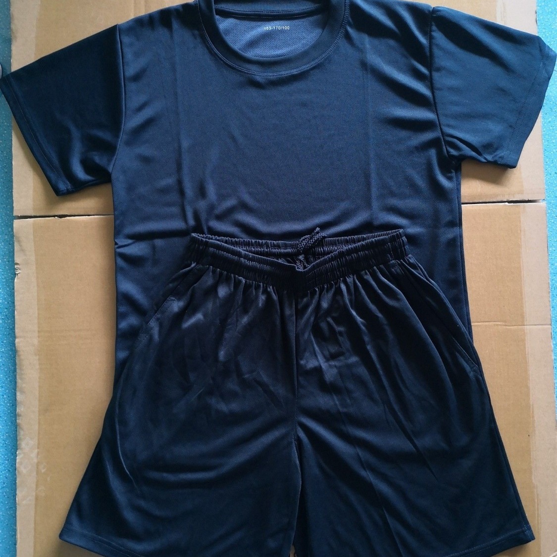 夏季男短袖体能服：际华速干透气套装，训练必备神器！