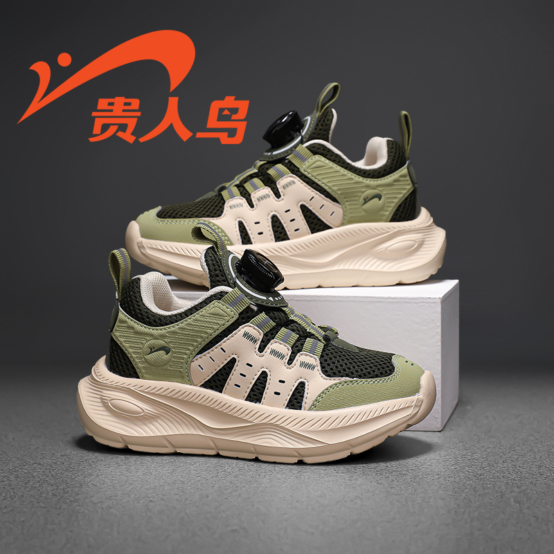 鸿星尔克和贵人鸟哪个档次高？全面对比解析