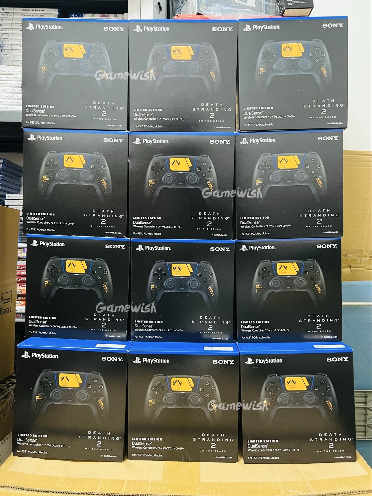 PS5手柄后壳大揭秘！原装替换盖，让你的手柄焕然一新！