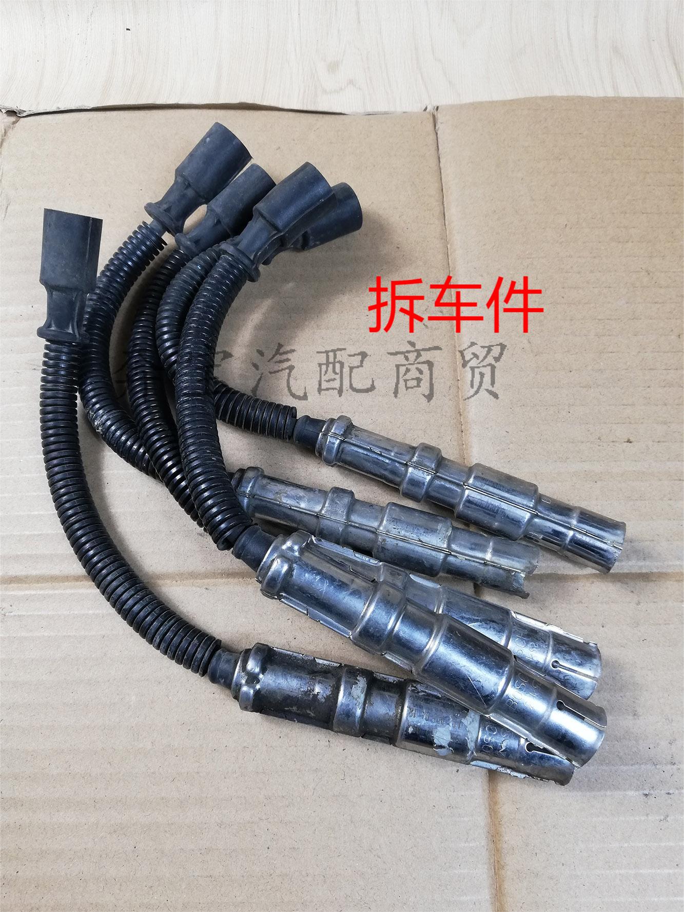 奔驰M112/M113发动机火花塞点火导线1121500218/1121500118：原厂品质，点亮你的驾驶之旅！