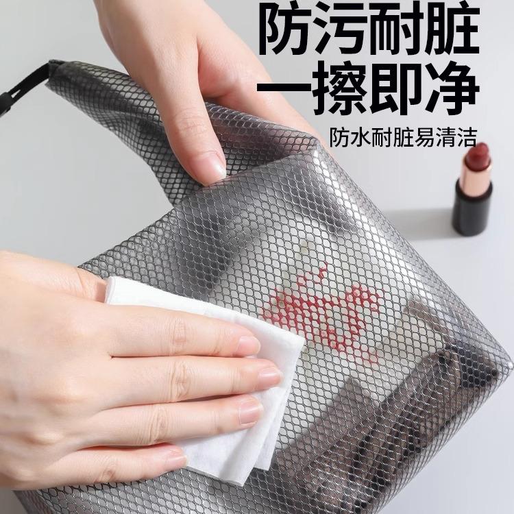 日本进口洗漱包大容量衣物干湿分离束口袋，户外游泳健身必备神器！