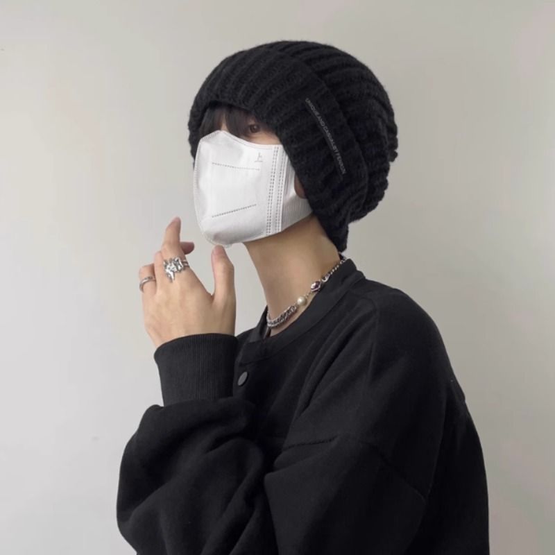 为什么男生戴针织帽显得特别有型？