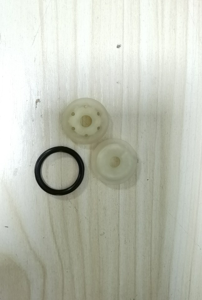 仁祥原厂气筒带金属天梯拍头，原厂配件的秘密武器，让你的羽毛球拍焕然一新！