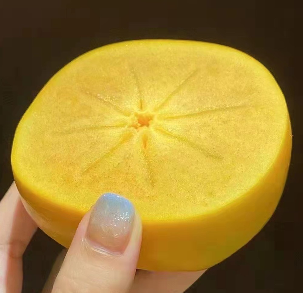 十秋恬柿太秋脆柿：一口咬下秋天的甜蜜脆爽！