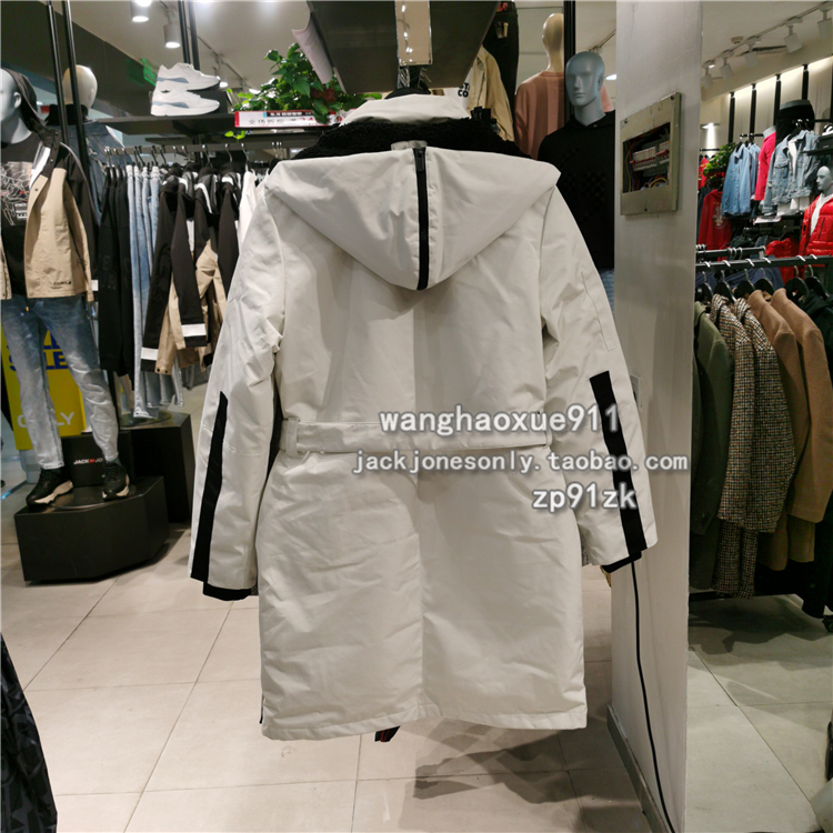 为什么思莱德长款羽绒服值得入手？