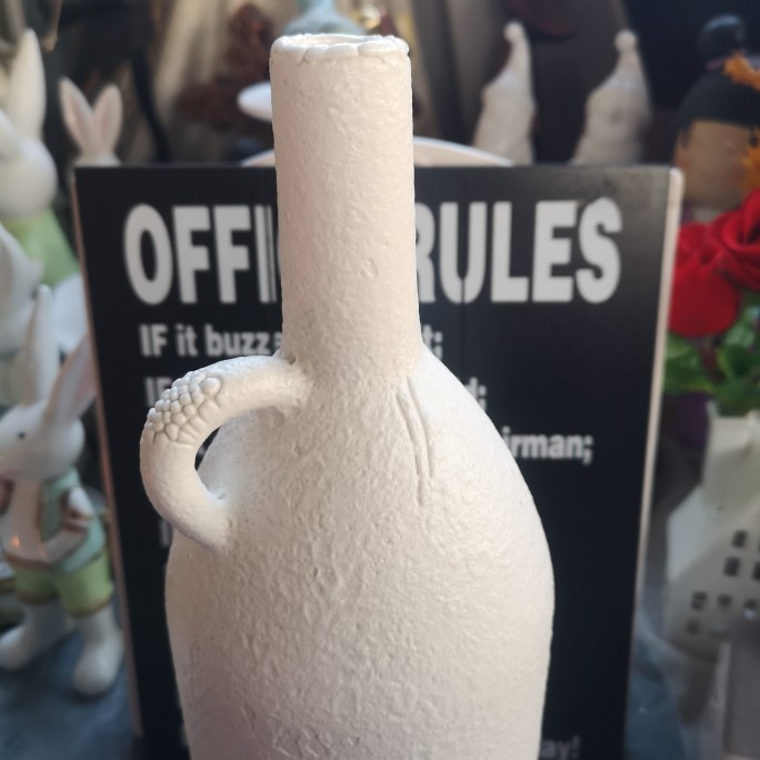 《墨瓷》外贸瓷器工艺品：奶茶色单耳气泡釉花瓶，点亮你的生活空间✨