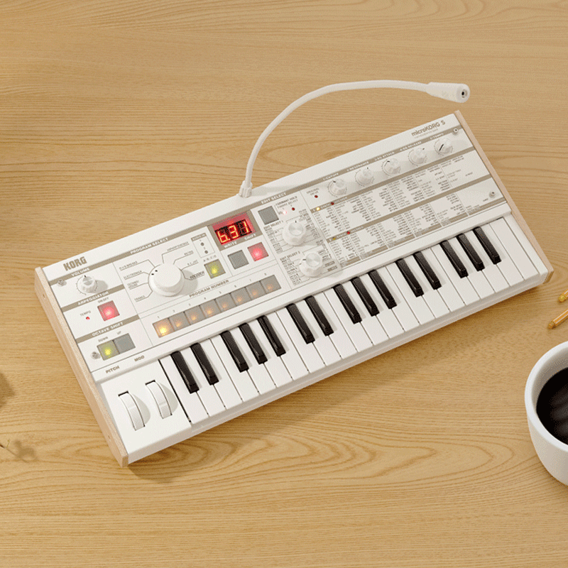 KORG MICROKORG-S：小怪兽模拟合成器，开启你的音乐冒险之旅