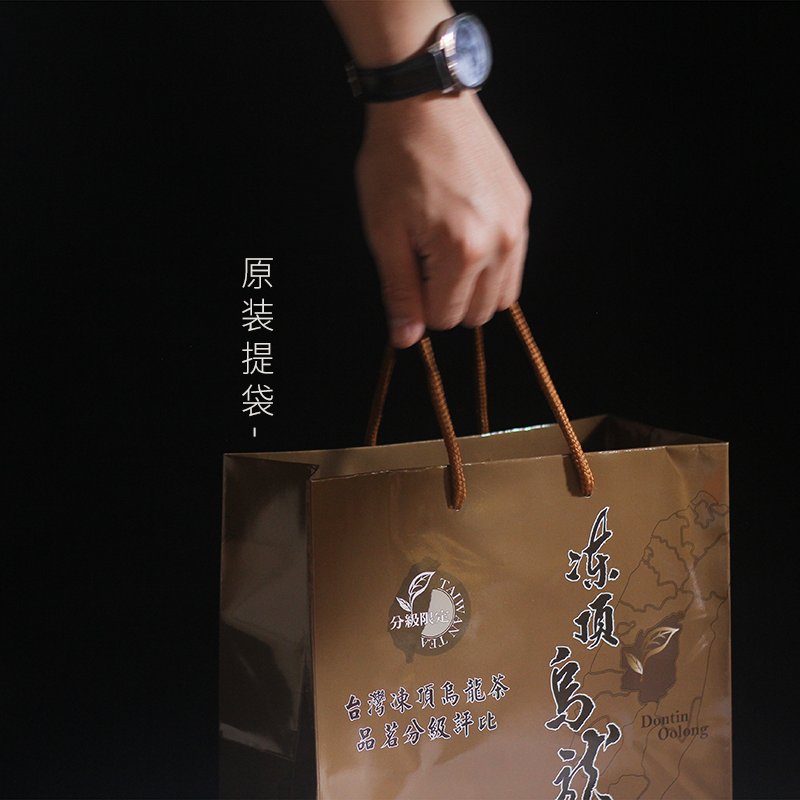 王道百两茶：2015年湖南安化高山小千两花卷，茶叶界的黄金收藏品！