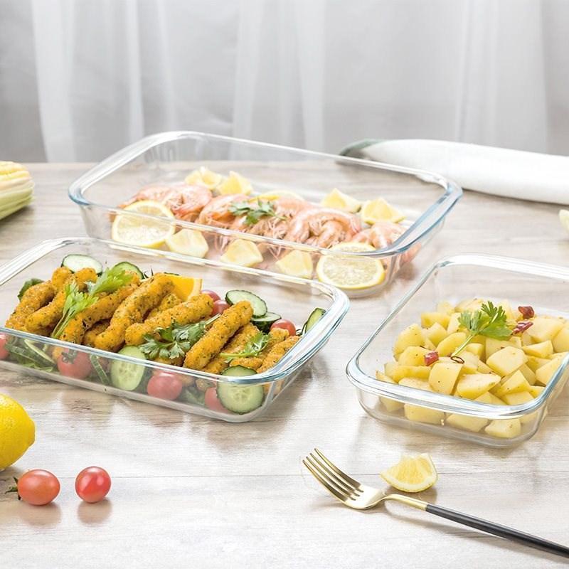 Square Pyrex Baking Dish: The Ultimate Microwave Oven Companion for Your Baking Needs!