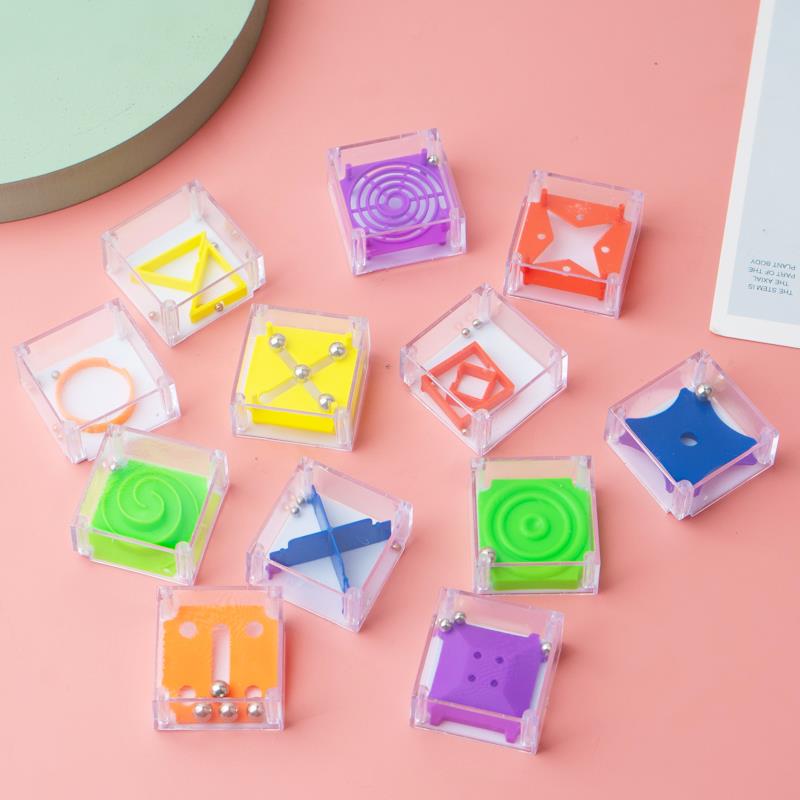 创意平衡珠盘迷宫：12款益智玩具，让孩子专注力爆棚的小学生奖品！