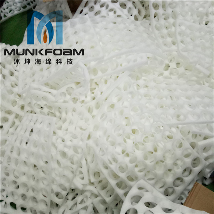 海绵边角料DIY懒人沙发填充：废物变宝，轻松打造居家舒适区！