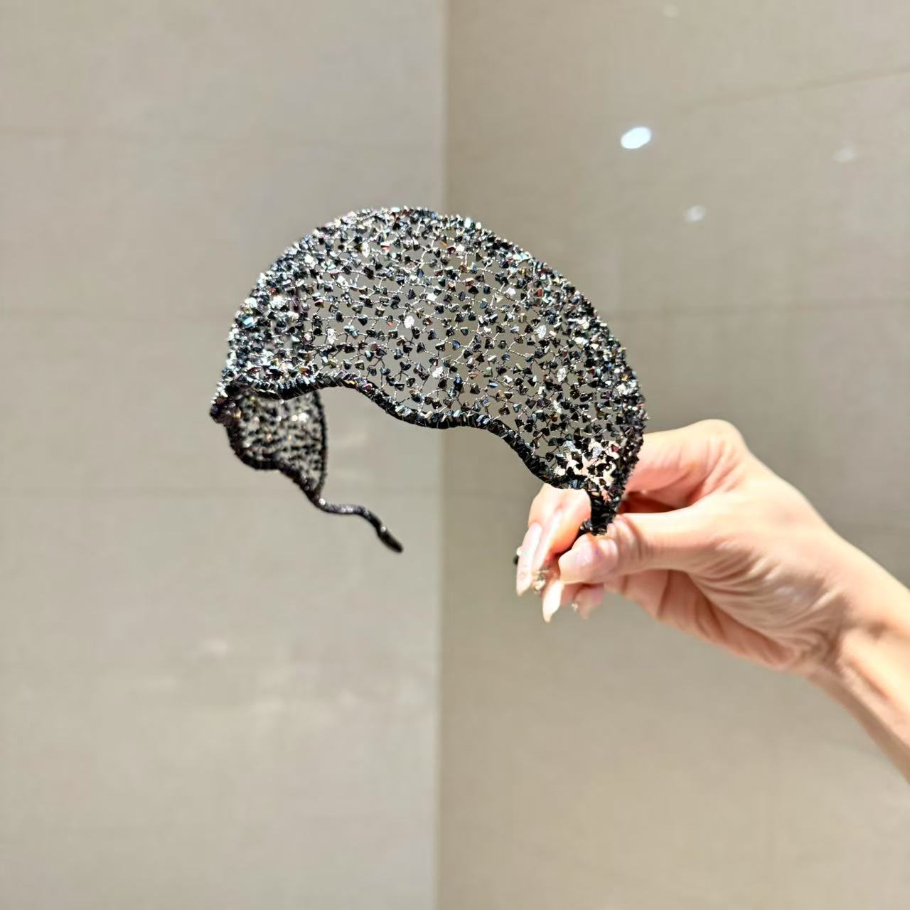 莫奈海之星：加密耀我璀璨繁星，半帽高奢气质优雅时尚经典百搭款，如何俘获你的心？