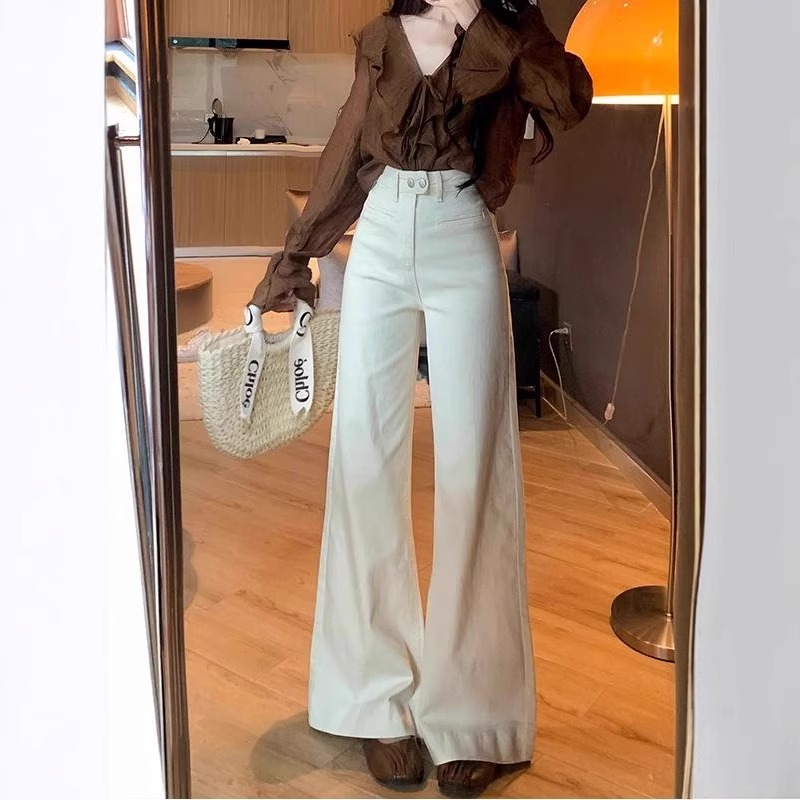 末世风穿搭天花板！珍珠点缀牛仔外套+微喇裤，小众又炸街