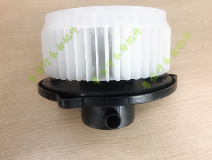 东南三菱戈蓝鼓风机马达升级指南：让您的座驾冬日温暖如春！