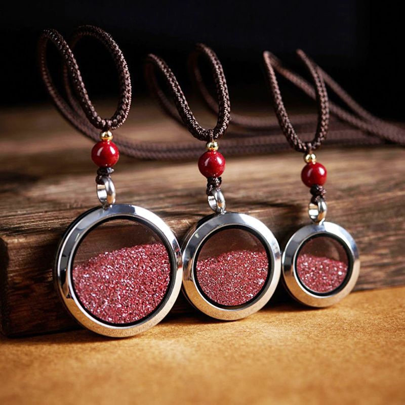 纯天然朱砂彩绘唐卡九尾狐裸坠挂件钛钢壳：东方神秘美学的极致展现