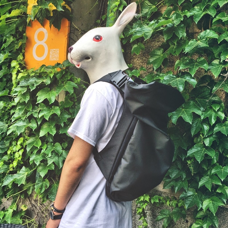 超级流浪者旅行包：你的终极多功能旅行伴侣！