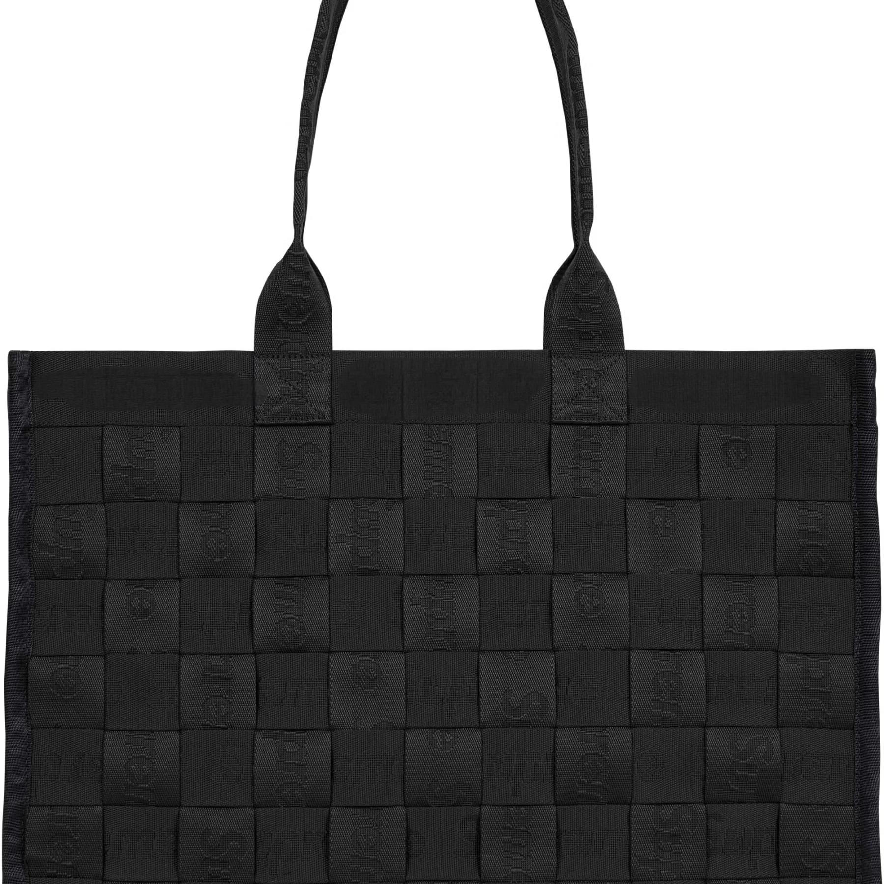 Luff1ght SS24 WOVEN TOTE BAG：潮流新宠，解锁夏日时尚密码！