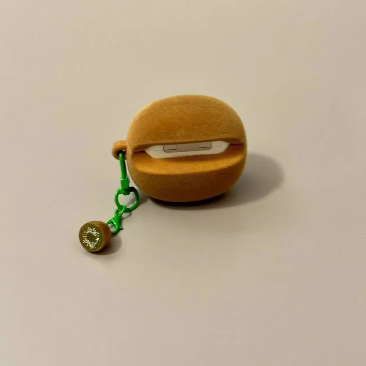 猕猴桃耳机壳，让你的AirPods4和AirPods Pro 2瞬间变身水果小清新！