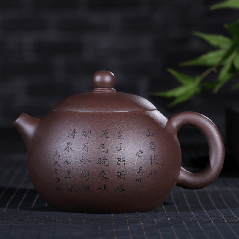 宜兴紫砂壶：传承千年的手工艺术，品味茶香中的匠心之美