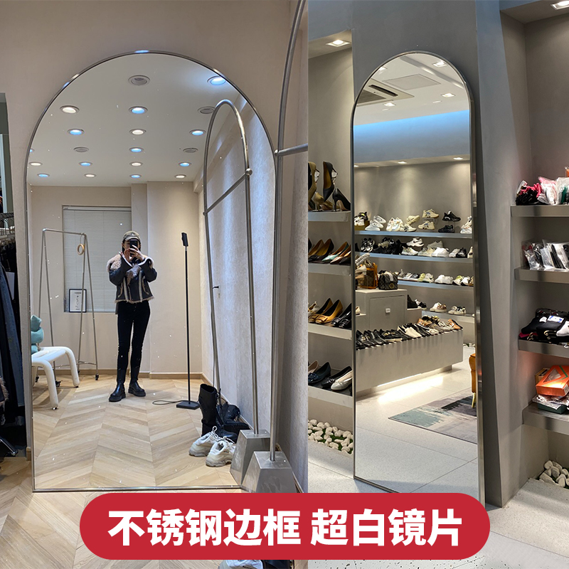 试衣镜天花板！这面镜子让我疯狂心动，显瘦又高级，不买真的亏大了！