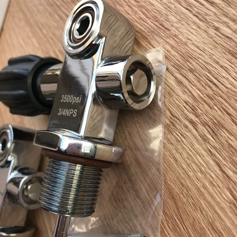 BNT铝合金潜水气瓶阀头阀门开关：潜水爱好者的必备神器！