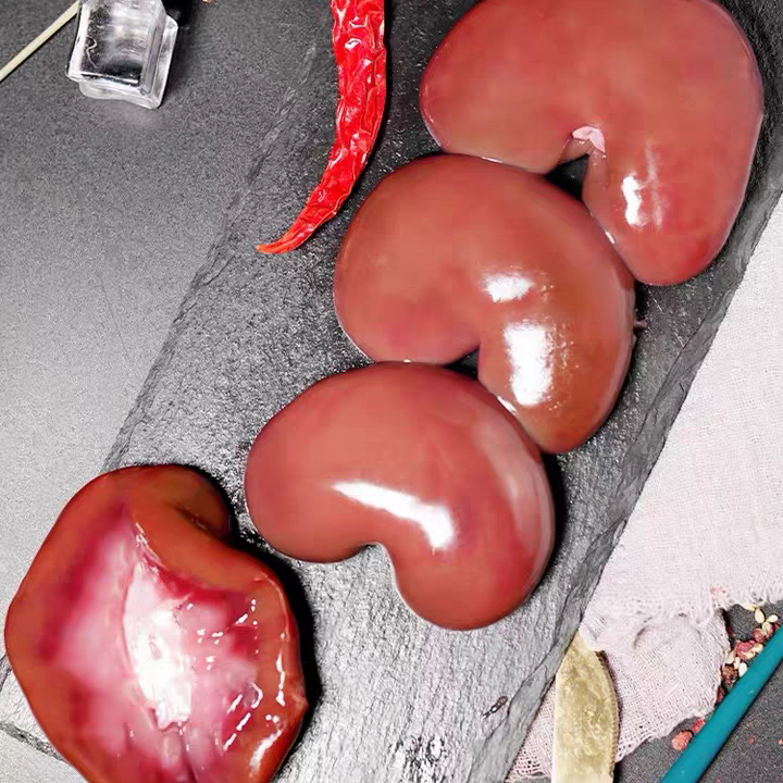 碳烤新鲜羊腰：解锁美食新姿势，挑战味蕾极限！