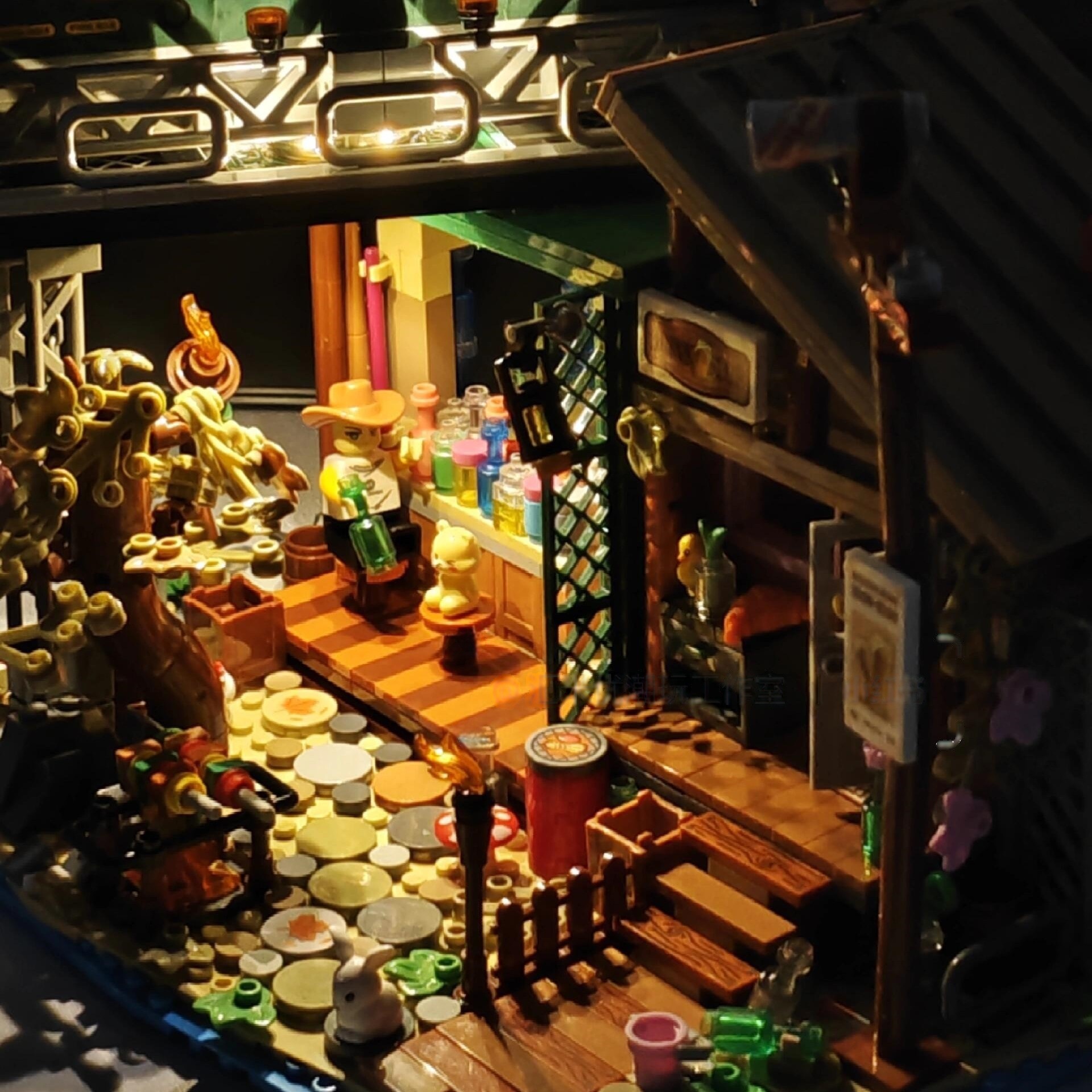 Playmobil积木配件人仔DIY场景：火车站与交通灯，解锁百乐宝摩比N比例新玩法！