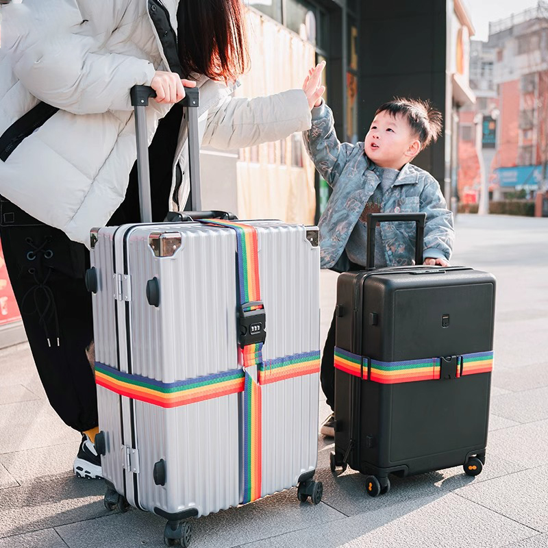 行李箱绑带：旅行必备神器，让你的行李箱坚不可摧！️