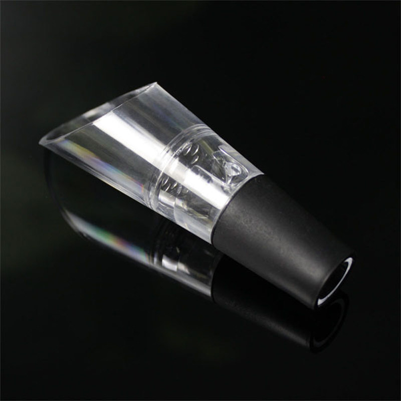 如何选择适合的鹰嘴快速醒酒器？