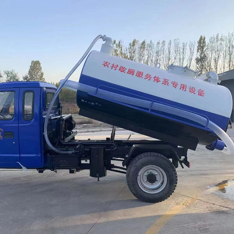 五征柴油三轮吸粪车：农村养殖与工地污水治理的秘密武器！