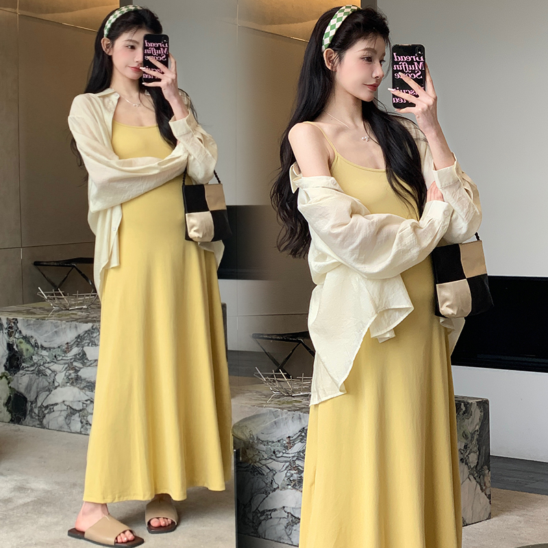 鹿西韩系甜美背心衬衫裙2025春夏新款刺绣连衣裙：叠穿艺术，甜美升级！
