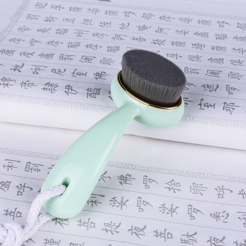 软毛手动刷子文玩翡翠佛珠和田玉石清理保养神器，让你的宝贝焕然一新！✨