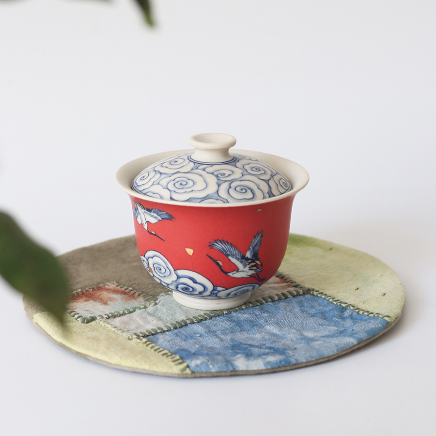 三生锦灰堆系列鎏银茶器盖碗手绘青花粉彩斗彩：一场视觉与味觉的双重盛宴